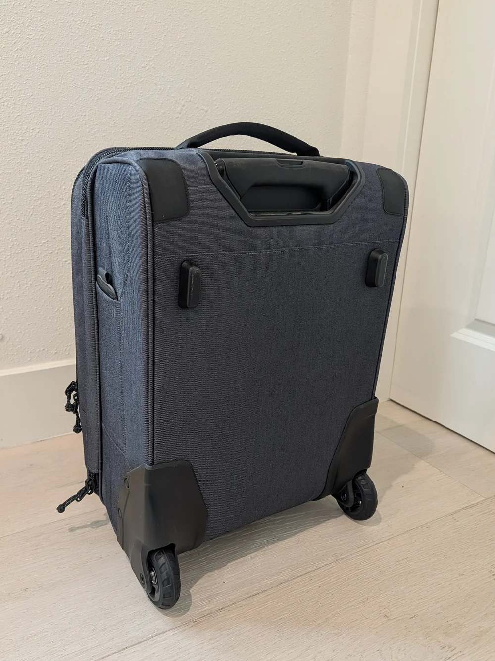 OGIO men carry